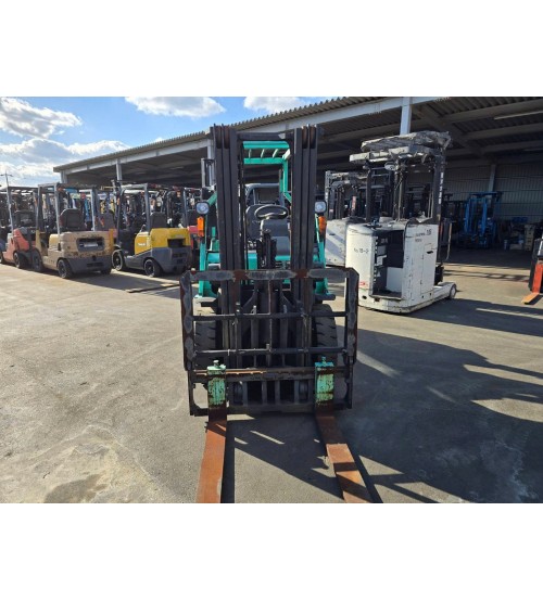 Xe nâng 2.5 tấn Mitsubishi FD25T 4m3 chui công gật gù FD25T F18C , sản xuất tại Nhật Bản 2010